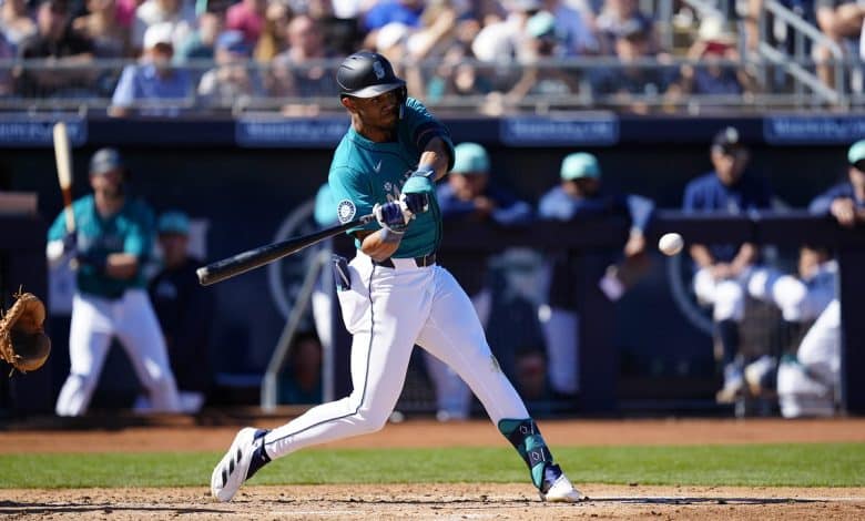 JULIO RODRÍGUEZ BELTS FIRST HOME RUN OF SPRING IN 7–5 WIN OVER MILWAUKEE | by Mariners PR | Mar, 2024