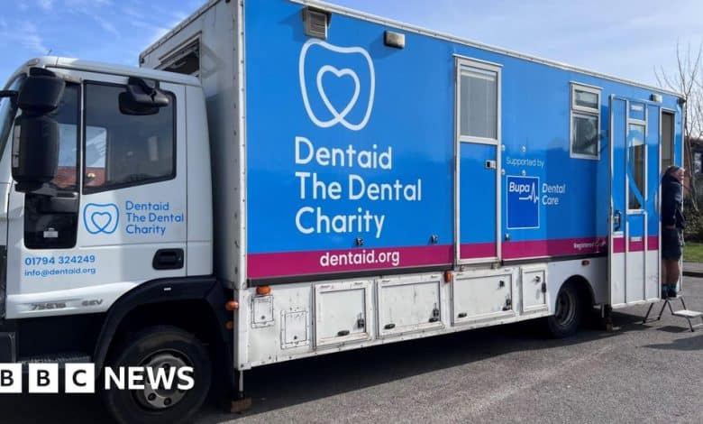 ‘Dental desert’ for sufferers stays in Hampshire, Healthwatch says