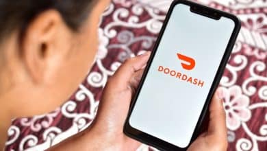 Customers’ Instantaneous Demand Now Contains Cosmetics
