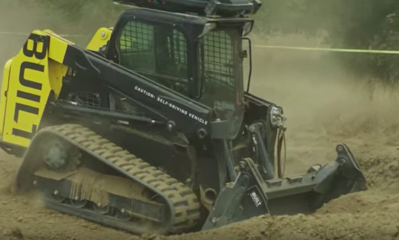 Watch this autonomous bulldozer excavate dust with no human operator Watch this autonomous bulldozer excavate dust with no human operator