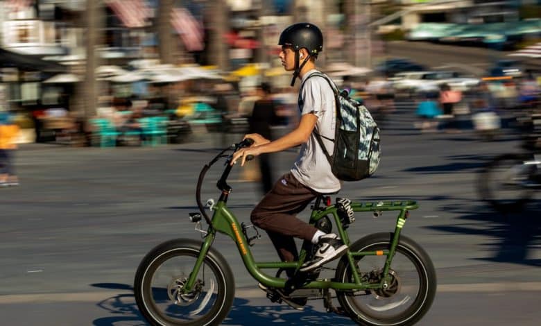 San Francisco e-bike retailers name new battery regulation a dire risk