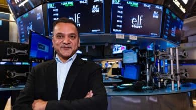 CEO explains why E.l.f Magnificence launched an app for Apple’s Imaginative and prescient Professional – NBC Los Angeles