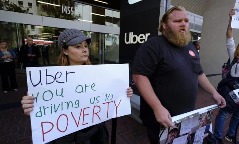 Extra drivers sue Uber, saying they’re staff, not contractors