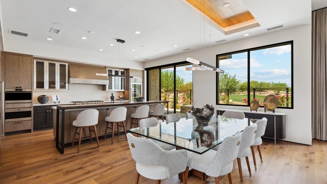 Two MLB gamers and an ESPN broadcaster purchase posh metro Phoenix houses