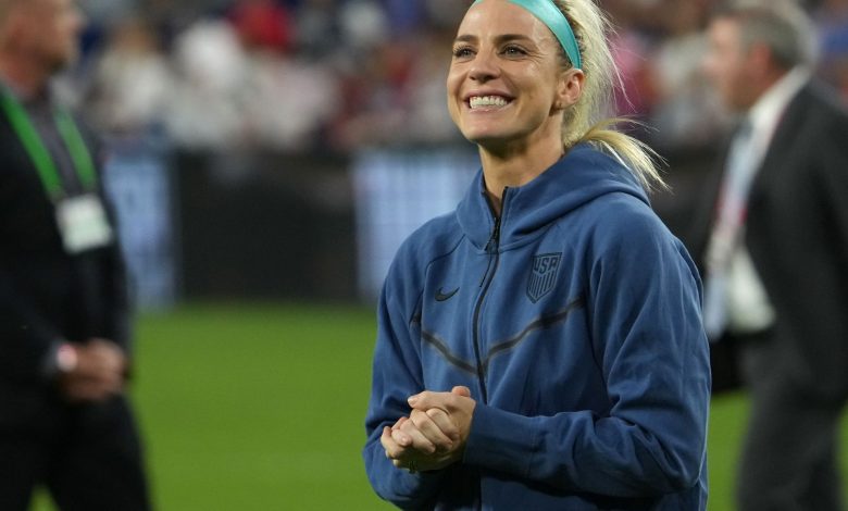 5 magnificence merchandise that professional soccer participant Julie Ertz swears by