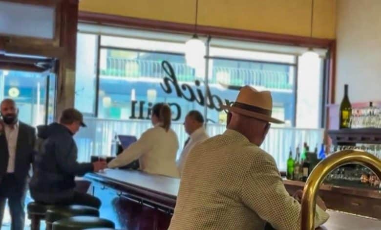 Landmark S.F. restaurant Tadich Grill celebrates 175 years in enterprise