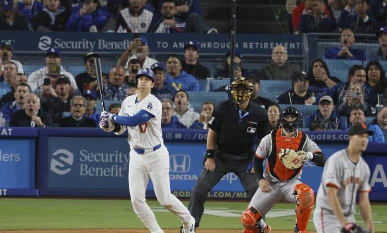 Plaschke: Shohei Ohtani’s first Dodgers house run lands in fan controversy
