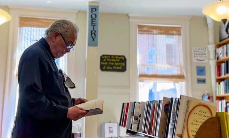 San Francisco bookstore Metropolis Lights’ dedication to group helps hold it in enterprise