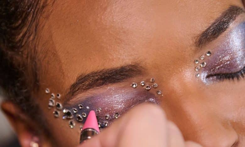 Every little thing You Must Know In regards to the TikTok Pre-Bathe Make-up Pattern