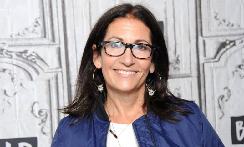 Bobbi Brown Shares Merchandise to Use to ‘Really feel Assured’ at Any Age
