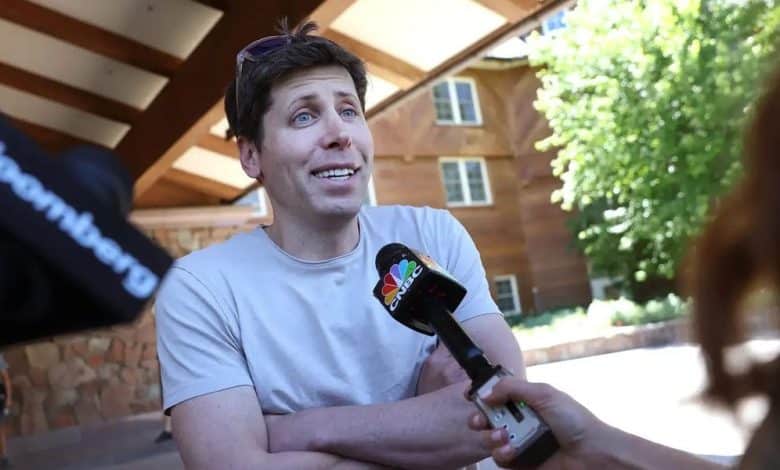 Sam Altman Says He Now Cannot Go Out to Eat in Public in San Francisco