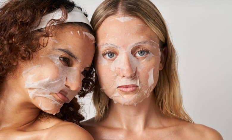 Conserving Magnificence’s Method to Water-free Pores and skin Care