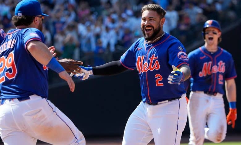 Narváez will get first residence hit of season, caps rally as Mets beat Giants 4-3 and cease 5-game skid