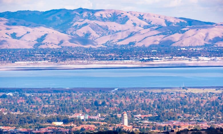 With median dwelling worth 19x increased than family incomes, Palo Alto turns into second-least reasonably priced U.S. metropolis to purchase a home