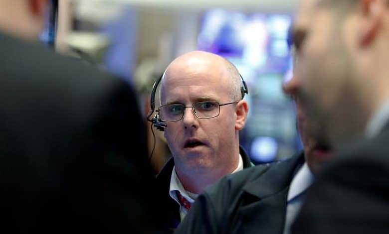 Sally Magnificence (NYSE:SBH) Posts Q1 Gross sales In Line With Estimates By Inventory Story