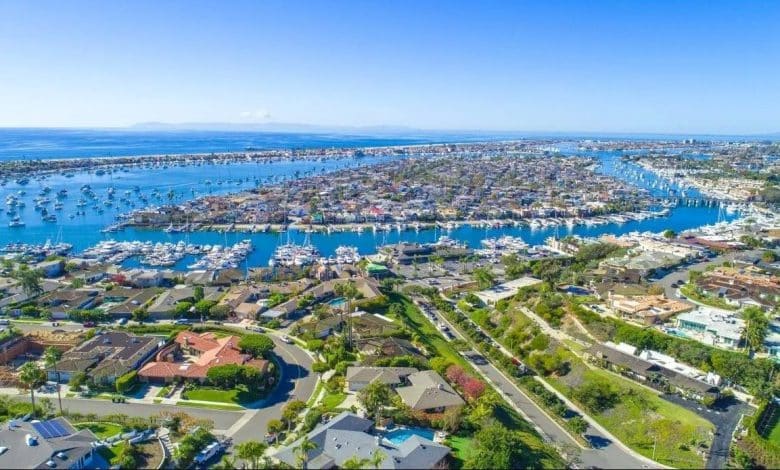 U.S. mortgage holders submit file ranges of residence fairness: ICE