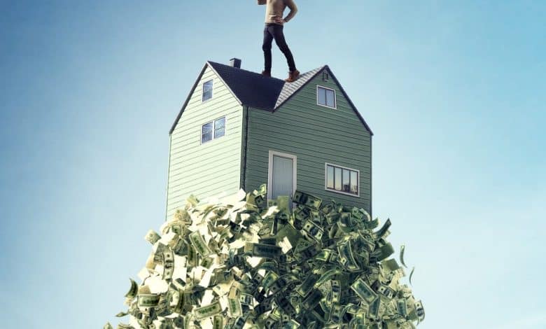 Housing market outlook: Traders are scooping up roughly 1 in 5 properties bought