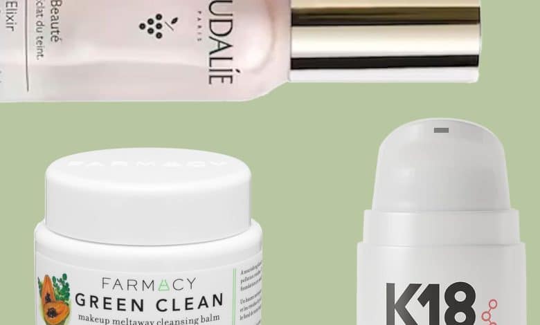 A Journey Knowledgeable Advised Me the 5 Magnificence Necessities To Pack This Summer time