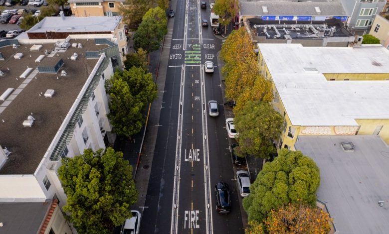 Valencia bike lane didn’t harm companies, report finds