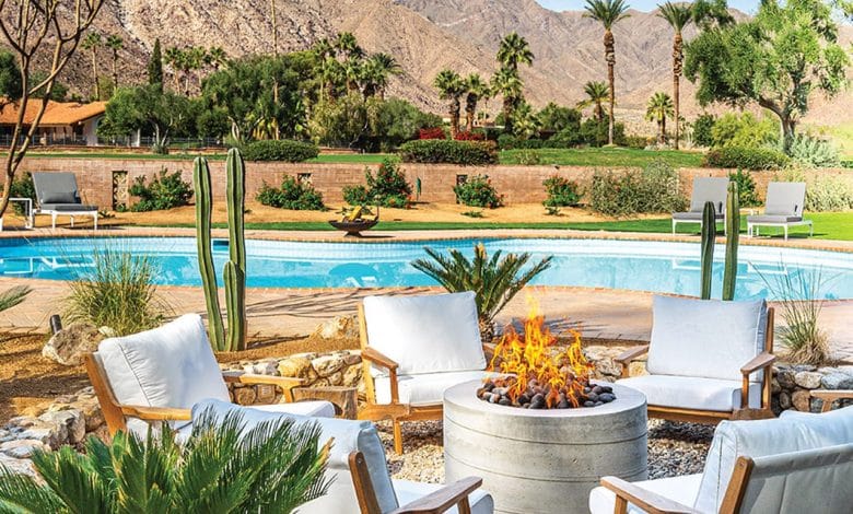 This Borrego Springs House Emphasizes a Western Aesthetic