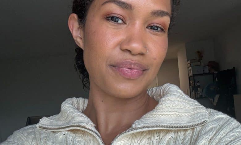 Reviewed: E.l.f. Cosmetics’ Mushy Glam Satin Basis