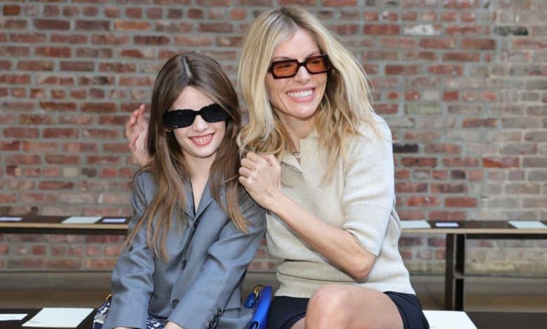 Sienna Miller and daughter Marlowe share these magnificence merchandise