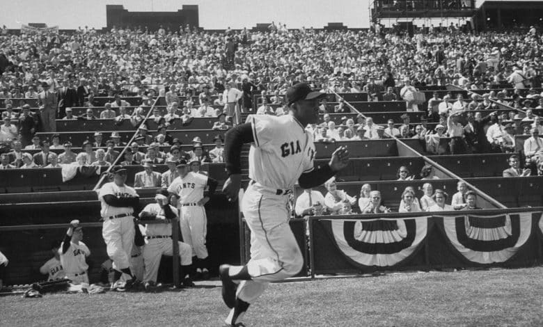 The day Willie Mays drove house me house in his pink Thunderbird