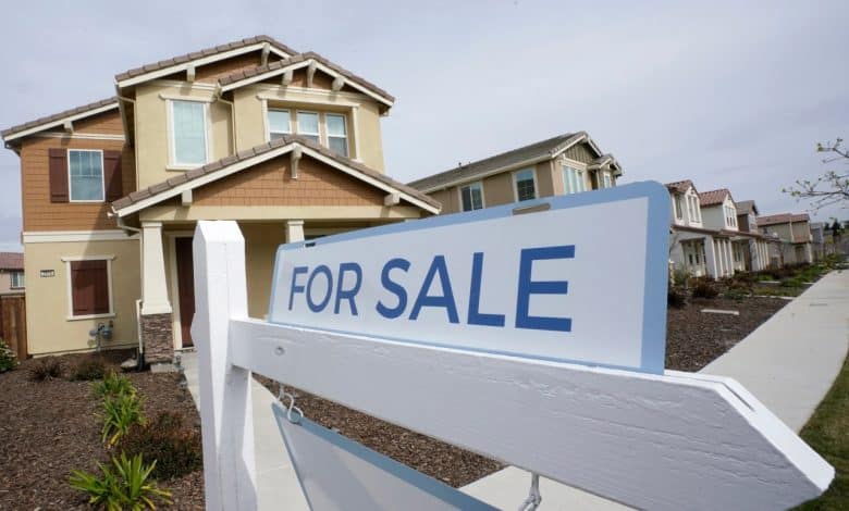 New properties in L.A. value much less per sq. foot than current ones